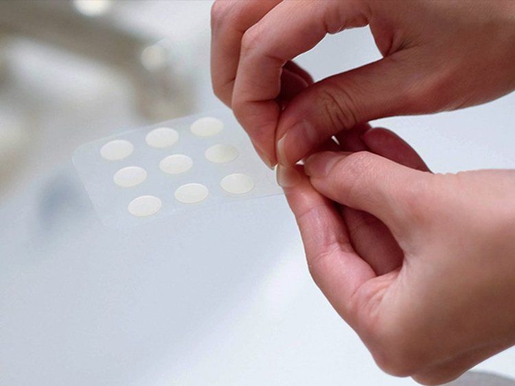 properly care for boils on the face ?