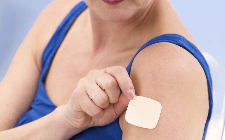 Several types of wound dressings that should be kept at home